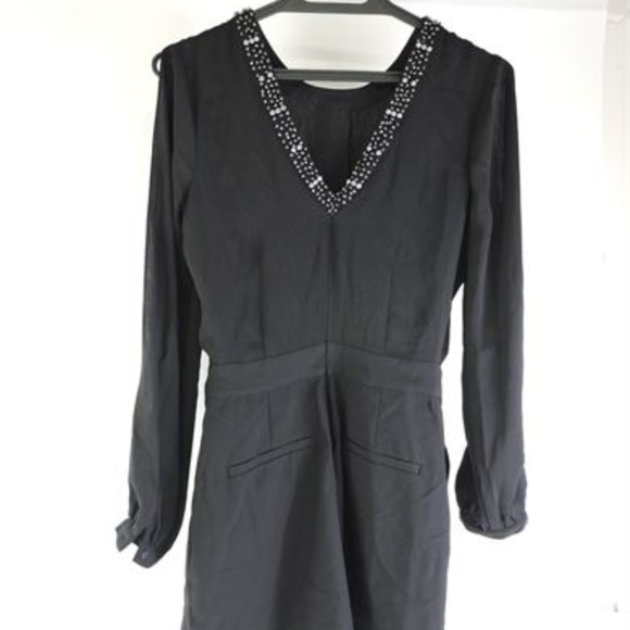 Guess Beaded V-Back Romper Size 2 - Picture 3 of 5